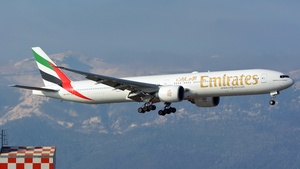 Photo of A6-ECA - Boeing 777-36N(ER) operated by Emirates