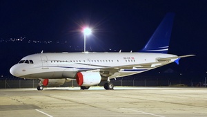 Photo of OE-ICE - Airbus A319-133(CJ) operated by MJet