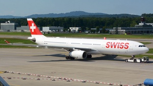 Photo of HB-JHH - Airbus A330-343 operated by Swiss International Air Lines