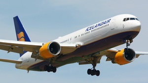 Photo of TF-ISP - Boeing 767-319(ER) operated by Icelandair