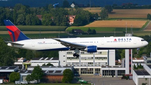 Photo of N838MH - Boeing 767-432(ER) operated by Delta Air Lines