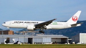 Photo of JA707J - Boeing 777-246(ER) operated by Japan Airlines
