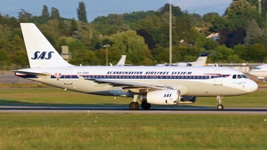 Photo of OY-KBO - Airbus A319-132 operated by SAS Scandinavian Airlines