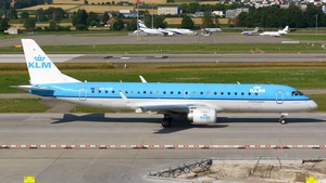 Photo of PH-EZR - Embraer ERJ-190STD operated by KLM Cityhopper