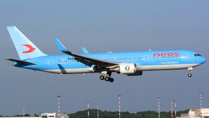 Photo of I-NDMJ - Boeing 767-306(ER) operated by Neos