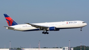 Photo of N835MH - Boeing 767-432(ER) operated by Delta Air Lines