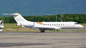 Photo of C-FNXK - Bombardier Global 6000 operated by Bombardier Aerospace