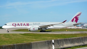 Photo of A7-ALC - Airbus A350-941 operated by Qatar Airways