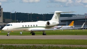 Photo with serial 682 - Gulfstream GV