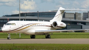 Photo of N3877 - Bombardier Global Express XRS operated by Private