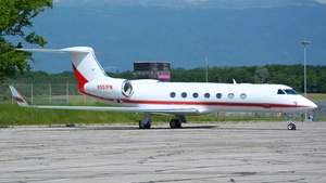 Photo of N551PM - Gulfstream GV-SP (G550) operated by Philip Morris