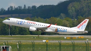 Photo of EC-LKX - Embraer ERJ-195LR operated by Air Europa Express (opb Aeronova)