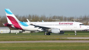 Photo of D-AEWT - Airbus A320-214 operated by Eurowings