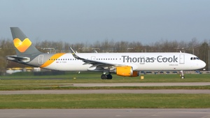 Photo of G-TCDO - Airbus A321-211 operated by Thomas Cook Airlines