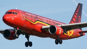 Photo of OO-SNA - Airbus A320-214 operated by Brussels Airlines
