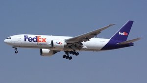Photo of N862FD - Boeing 777-FS2 operated by FedEx