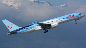 Photo of G-OOBD - Boeing 757-28A operated by TUI Airways