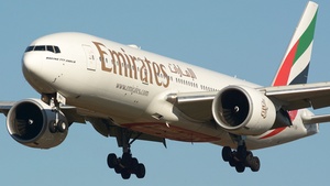 Photo of A6-EWA - Boeing 777-21H(LR) operated by Emirates