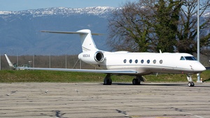 Photo of N860AA - Gulfstream GV-SP (G550) operated by Private
