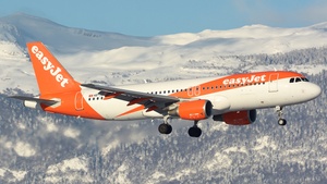 Photo of HB-JZZ - Airbus A320-214 operated by easyJet Switzerland