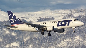 Photo of SP-LDH - Embraer ERJ-170LR operated by LOT Polish Airlines