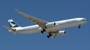 Photo of B-HLS - Airbus A330-343 operated by Cathay Pacific Airways