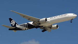 Photo of ZK-OKP - Boeing 777-319(ER) operated by Air New Zealand