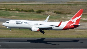 Photo of VH-VZE - Boeing 737-838 operated by Qantas