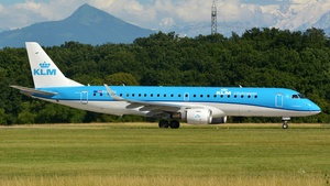 Photo of PH-EZG - Embraer ERJ-190STD operated by KLM Cityhopper