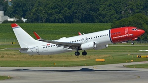 Photo of LN-NHD - Boeing 737-8JP operated by Norwegian Air Shuttle
