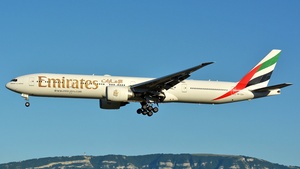 Photo of A6-EGI - Boeing 777-31H(ER) operated by Emirates