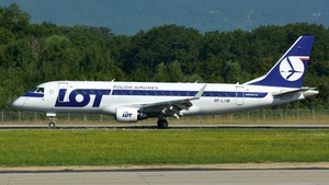 Photo of SP-LIM - Embraer ERJ-175LR operated by LOT Polish Airlines