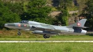 Photo of J-4201 - Hawker Hunter T.68 operated by Swiss Air Force