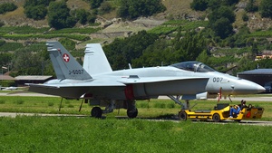 Photo of J-5007 - McDonnell Douglas F/A-18C Hornet operated by Swiss Air Force