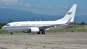 Photo of A6-RJX - Boeing 737-7AK(BBJ) operated by Royal Jet