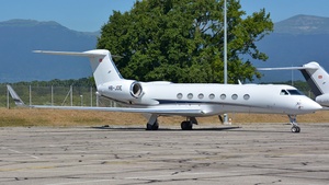 Photo of HB-JOE - Gulfstream GV-SP (G550) operated by Premium Jet