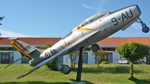 Photo of 28879 - Republic F-84F Thunderstreak operated by French Air Force