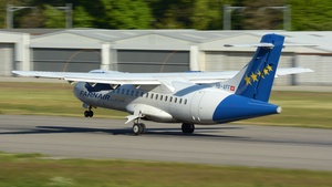 Photo of HB-AFF - ATR 42-320 operated by Farnair Switzerland