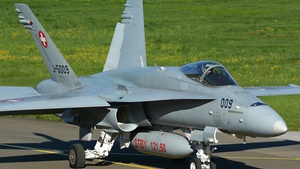 Photo of J-5009 - McDonnell Douglas F/A-18C Hornet operated by Swiss Air Force