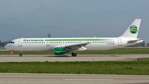 Photo of D-ASTP - Airbus A321-211 operated by Germania
