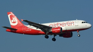 Photo of OE-LNE - Airbus A319-112 operated by Air Berlin (opb Niki)