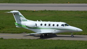 Photo of D-ISAR - Hawker Beechcraft 390 Premier I operated by EXXAero International