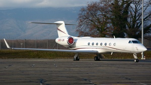 Photo of OE-LOK - Gulfstream GV-SP (G550) operated by MJet