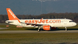 Photo of G-EZWS - Airbus A320-214 operated by easyJet