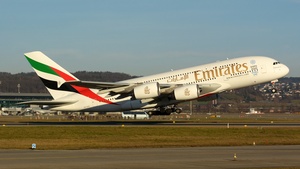 Photo of A6-EOO - Airbus A380-861 operated by Emirates
