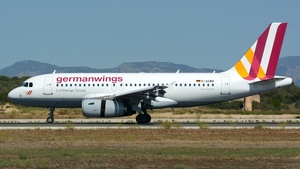 Photo of D-AGWR - Airbus A319-132 operated by Germanwings