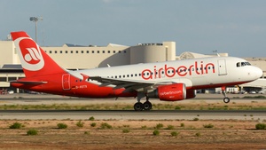 Photo of D-ASTX - Airbus A319-112 operated by Air Berlin