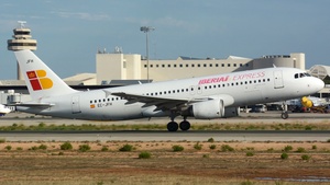 Photo of EC-JFH - Airbus A320-214 operated by Iberia Express