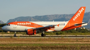 Photo of G-EZDO - Airbus A319-111 operated by easyJet