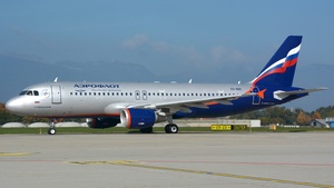 Photo of VQ-BBC - Airbus A320-214 operated by Aeroflot